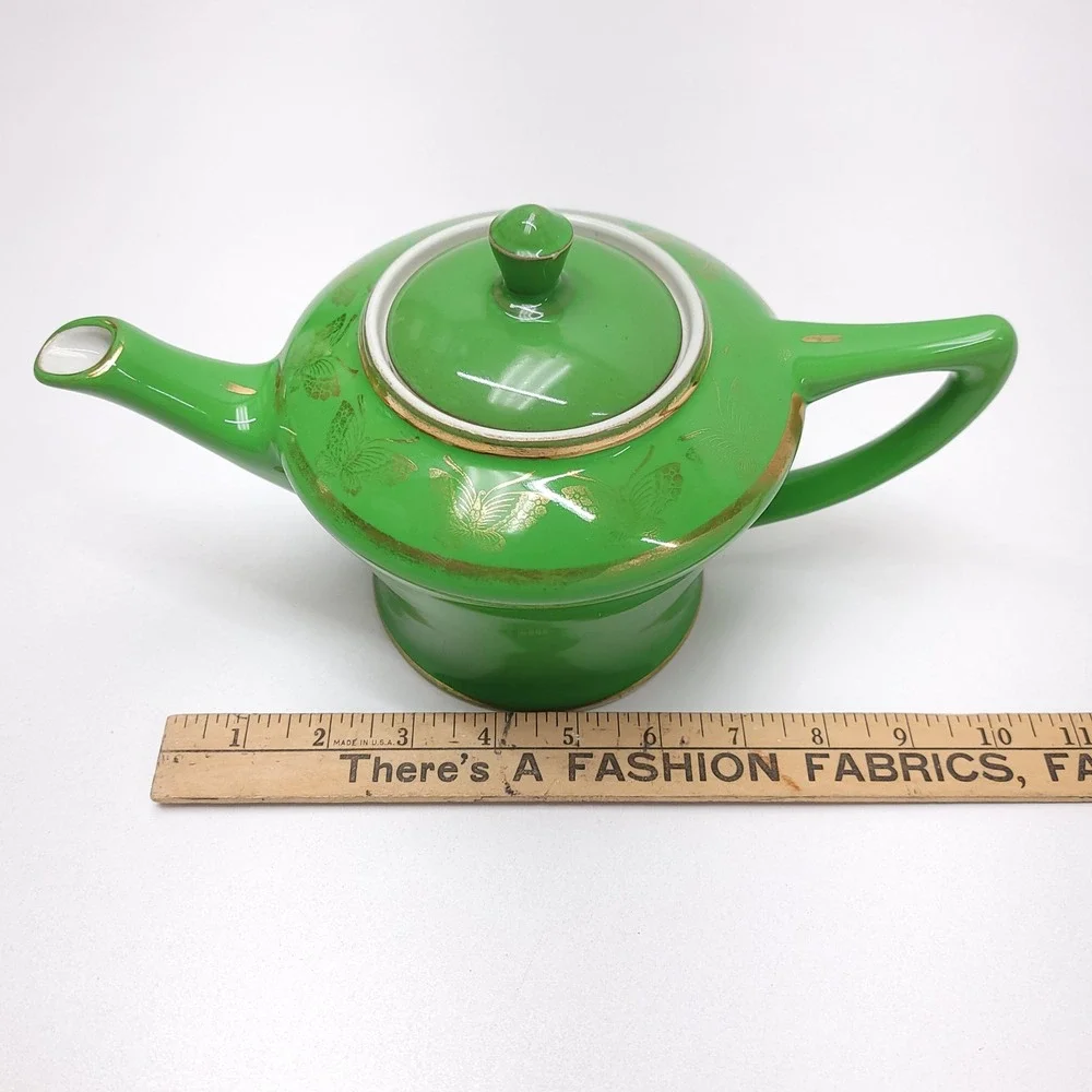 Vintage‎ Hall China 0152 Green 6 Cup Teapot Gold Butterfly Motif Made in USA